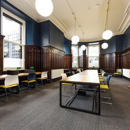 For Students Only Student Roost John Bell House Belfastアパートメント エクステリア 写真